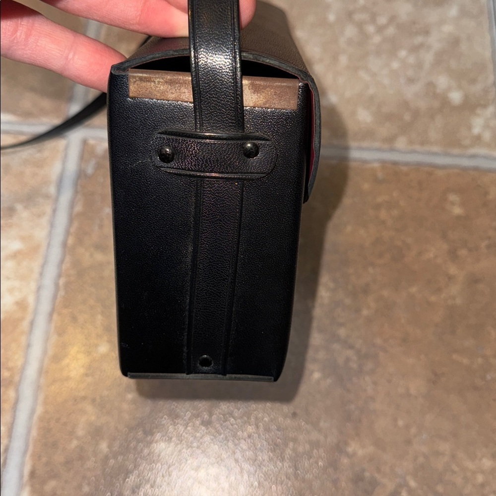 VINTAGE black pleather handbag red interior antique? - Picture 5 of 6